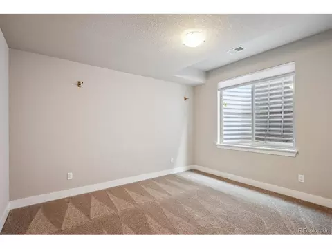 10671 E 28th Ave, Denver, CO 80238 photo 35