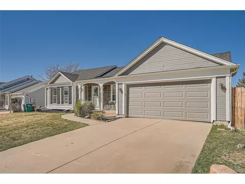 21585 E Powers Cir, Centennial, CO 80015 photo 3