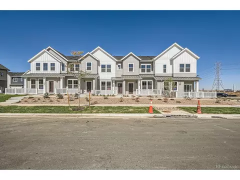 2017 S Haleyville Way, Aurora, CO 80018