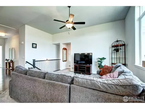 406 E Michigan Ave, Berthoud, CO 80513 photo 17