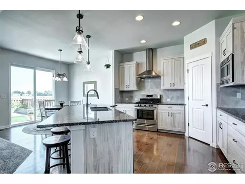 406 E Michigan Ave, Berthoud, CO 80513 photo 13