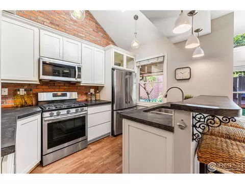 3143 Bell Dr, Boulder, CO 80301 photo 8