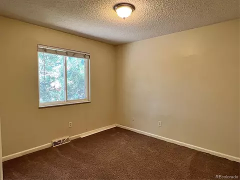Undisclosed, Aurora, CO 80011 photo 11