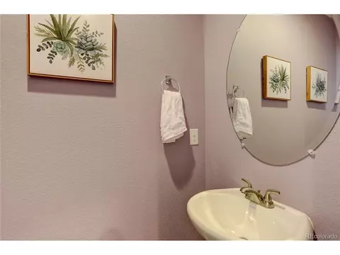 23353 E Chenango Pl, Aurora, CO 80016 photo 9