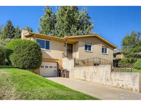 3090 Dover Dr, Boulder, CO 80305 photo 2