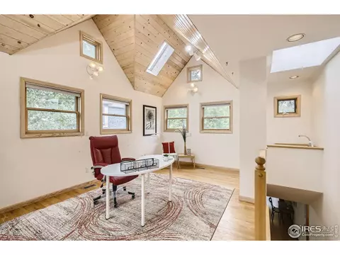 520 Mapleton Ave, Boulder, CO 80304 photo 13