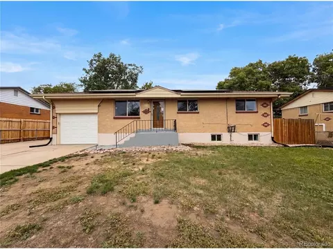 5421 Raritan Way, Denver, CO 80221
