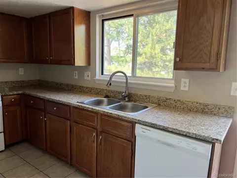 Undisclosed, Aurora, CO 80013 photo 11