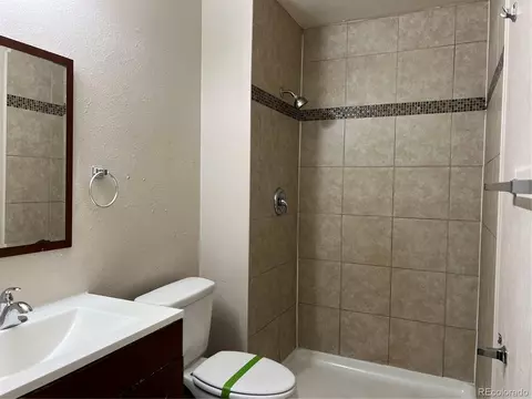 Undisclosed, Aurora, CO 80013 photo 20
