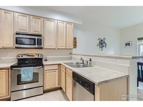 4156 Lonetree Ct, Boulder, CO 80301 photo 5
