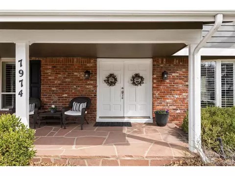 7974 S Willow Ct, Englewood, CO 80112 photo 2