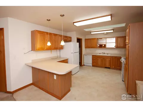 814 Iris Dr #B, Sterling, CO 80751 photo 11