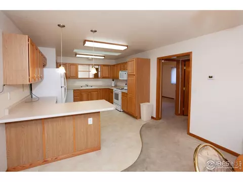 814 Iris Dr #B, Sterling, CO 80751 photo 10