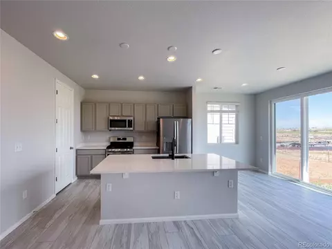 24662 E 38th Ave, Aurora, CO 80019 photo 3