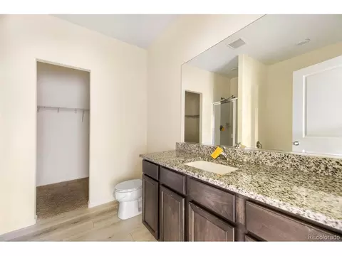 Bath - 311 Maple St, Bennett, CO 80102 photo 1 of 3