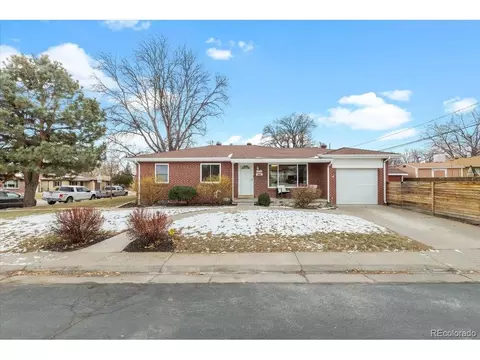 5770 W Louisiana Ave, Lakewood, CO 80232