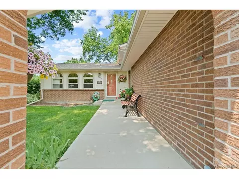 8553 Gray Ct, Arvada, CO 80003 photo 3