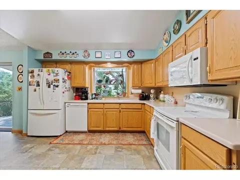 8553 Gray Ct, Arvada, CO 80003 photo 10