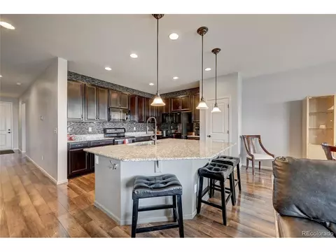2072 S Cathay Way, Aurora, CO 80013 photo 5
