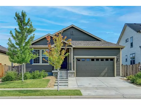 2072 S Cathay Way, Aurora, CO 80013 photo 1