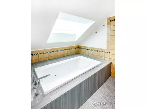4858 Darwin Ct, Boulder, CO 80301 photo 12