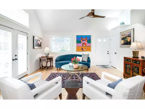 4858 Darwin Ct, Boulder, CO 80301 photo 3