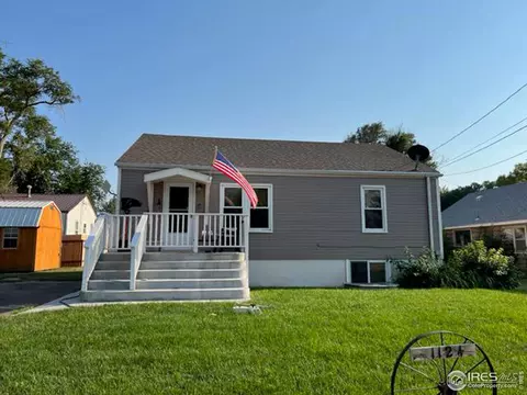 1124 W 7th St, Wray, CO 80758 photo 1