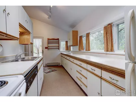 611 Riverside Dr, Lyons, CO 80540 photo 7