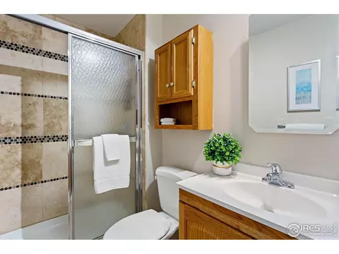 948 E 6th Ave, Broomfield, CO 80020 photo 12