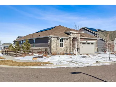 8885 S Tibet Ct, Aurora, CO 80016