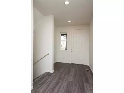 20986 E 61st Ave, Aurora, CO 80019 photo 2