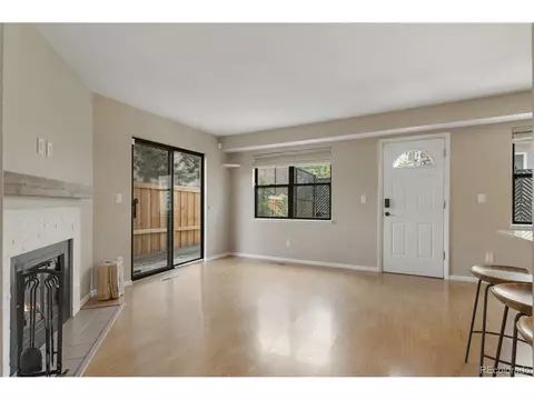 140 Jackson St, Denver, CO 80206 photo 4