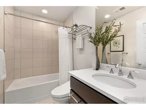 711 E 22nd Ave, Denver, CO 80205 photo 9