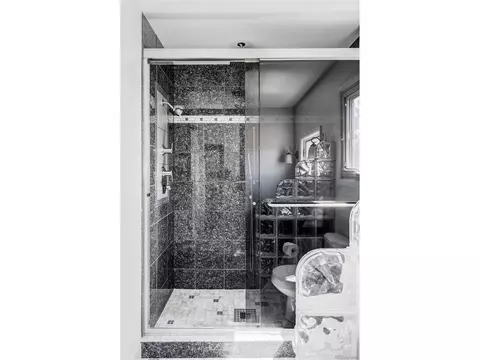 Bath - Undisclosed, Centennial, CO 80016 photo 8 of 9