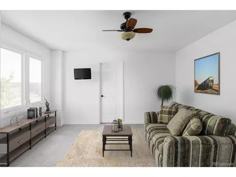 Living - Undisclosed, Centennial, CO 80016 photo 6 of 7