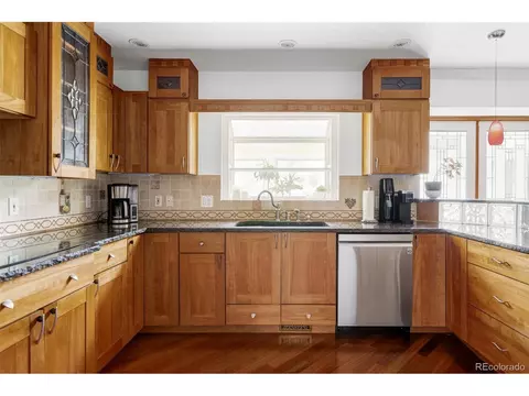Kitchen - Undisclosed, Centennial, CO 80016 photo 2 of 4
