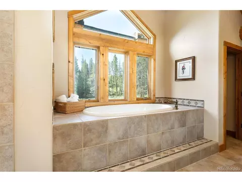 Bath - 1669 Sunset Dr, Tabernash, CO 80478 photo 3 of 7