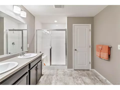 Undisclosed, Aurora, CO 80018 photo 19