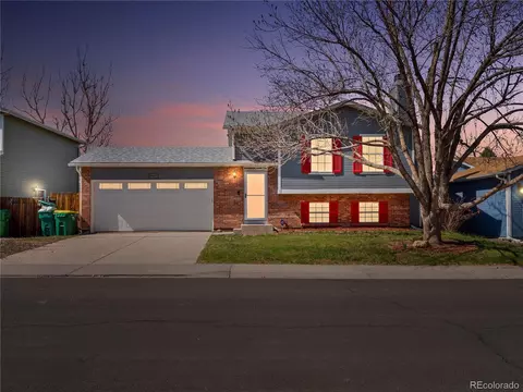 19577 E Purdue Pl, Aurora, CO 80013