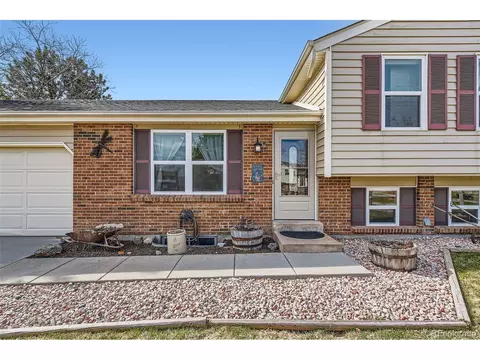 7153 S Cody Cir, Littleton, CO 80128