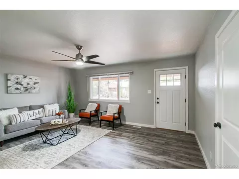 5534 Sable St, Denver, CO 80239 photo 6