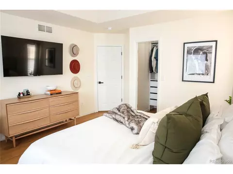 8146 E Harvard Cir, Denver, CO 80231 photo 10