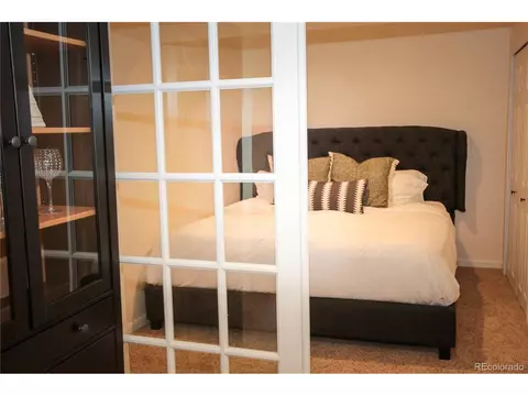 8146 E Harvard Cir, Denver, CO 80231 photo 24
