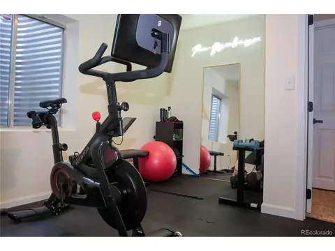 8146 E Harvard Cir, Denver, CO 80231 photo 26