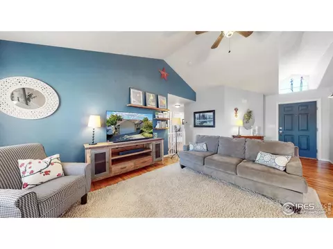 561 S 9th St, Berthoud, CO 80513 photo 3