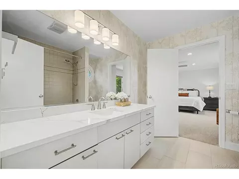 Bath - 1519 E Maplewood Ct, Littleton, CO 80121 photo 1 of 3