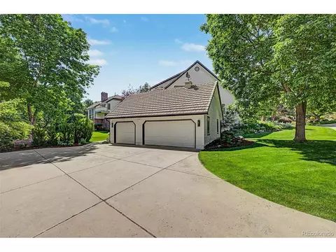 Exterior - 1519 E Maplewood Ct, Littleton, CO 80121 photo 4 of 9