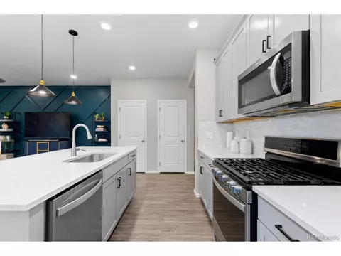 11420 E 26th Ave, Aurora, CO 80010 photo 9