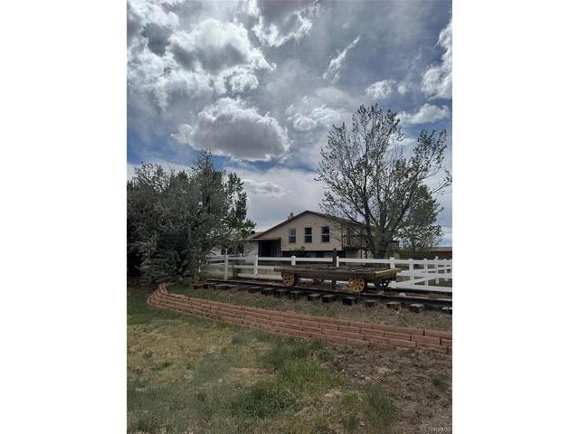 11781 Orleans Cir, Commerce City, CO 80022