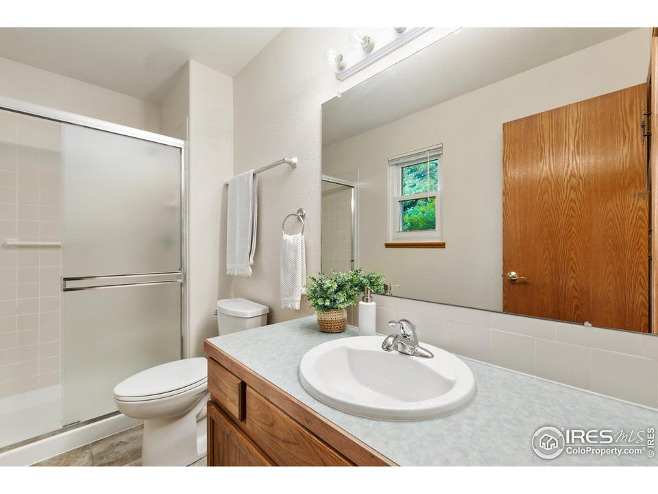  549 Saturn Dr, Fort Collins, CO 80525 photo 14